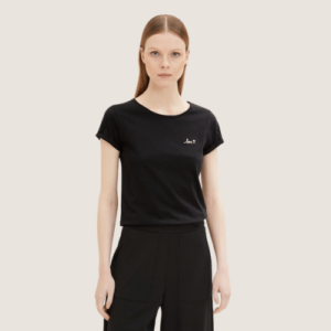 T-shirt with a print